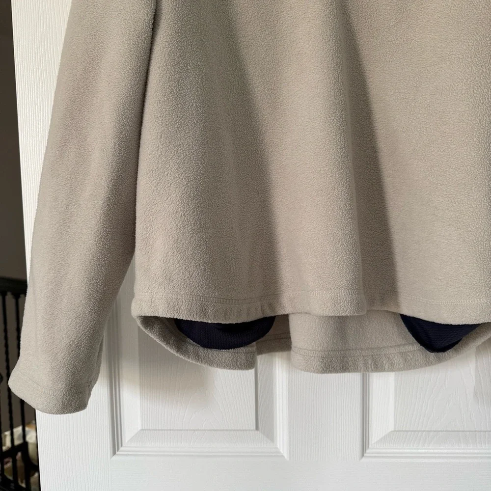 Old Navy Men's Tan Zip-Up Sweater - Picture 3 of 8